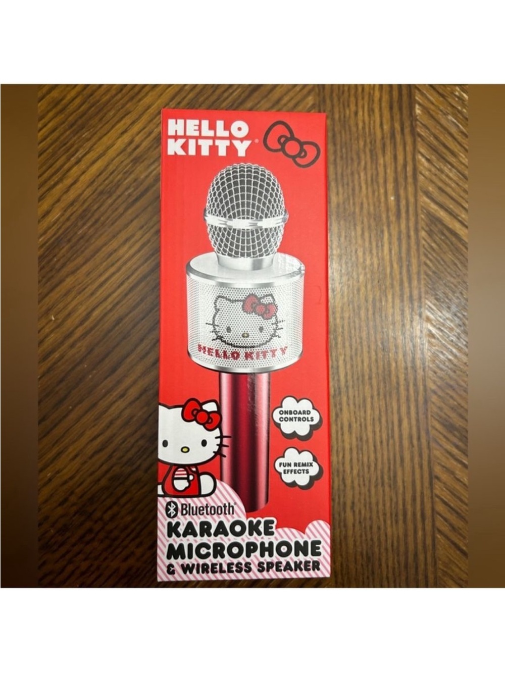 NWT Hello Kitty Metallic Red Bluetooth Karaoke Microphone & Speaker